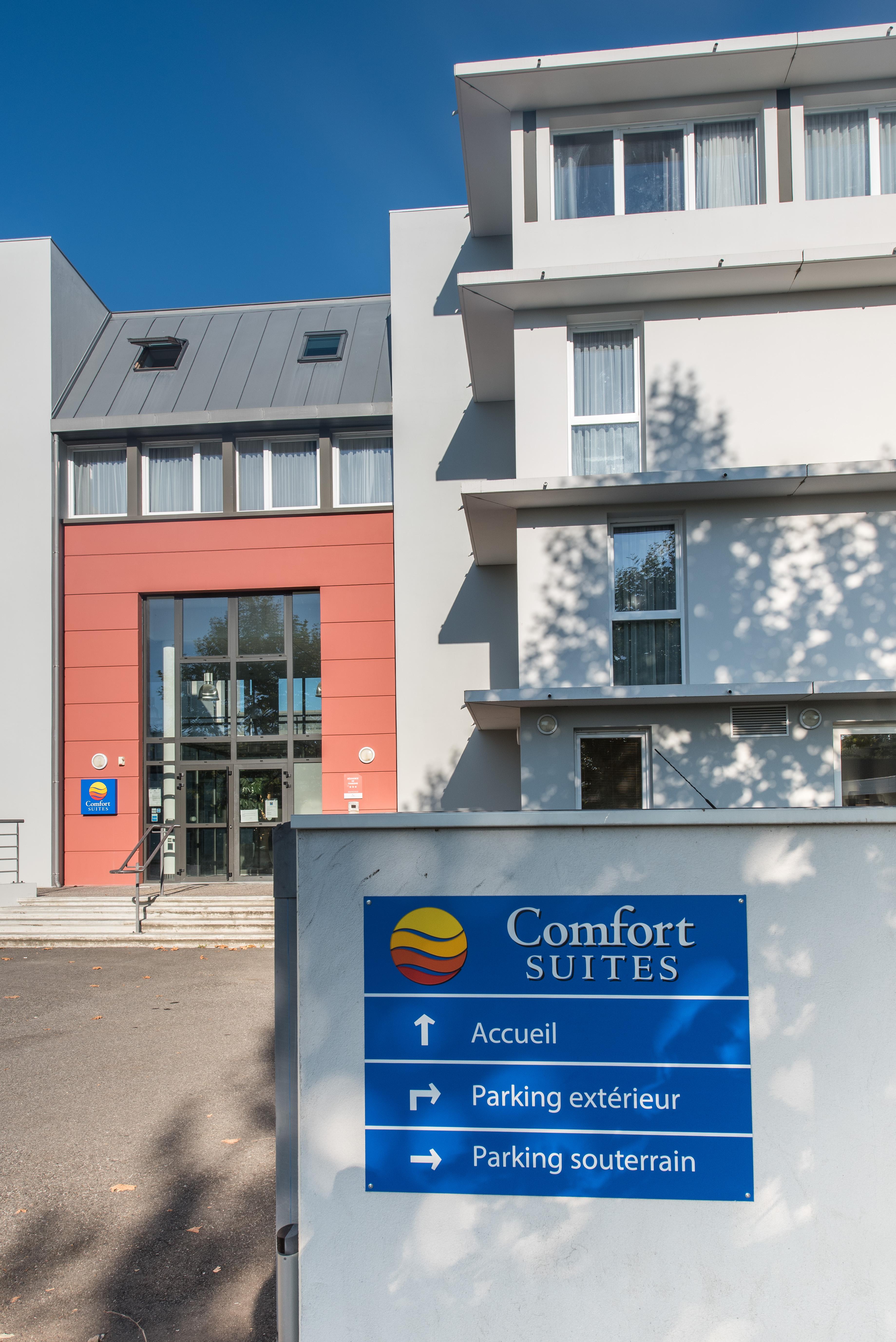 Comfort Suites Pau Idron Exterior photo