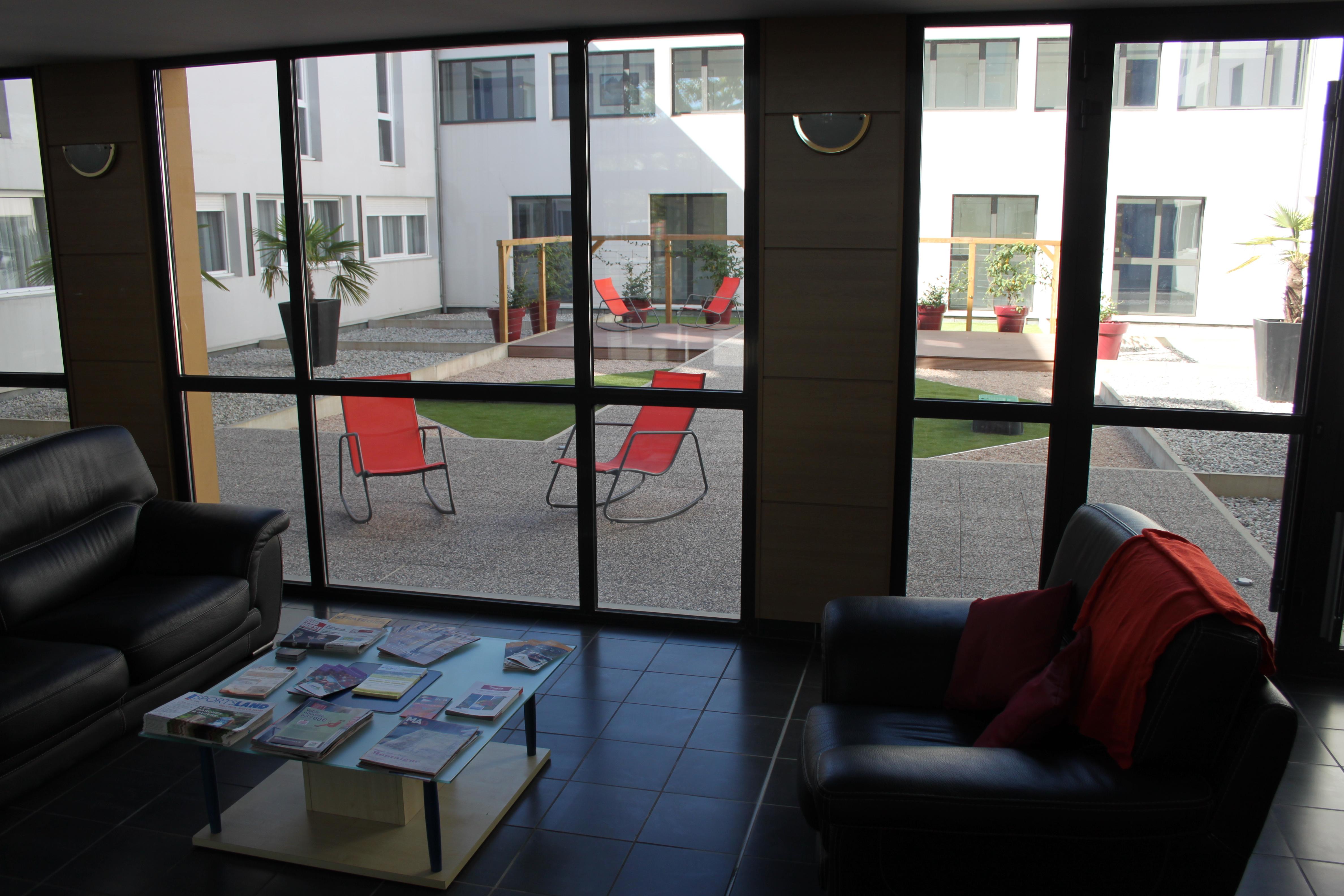 Comfort Suites Pau Idron Exterior photo