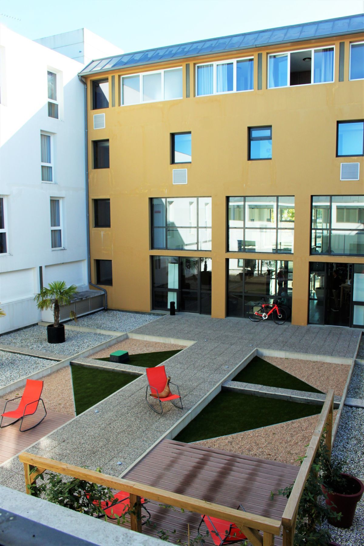 Comfort Suites Pau Idron Exterior photo