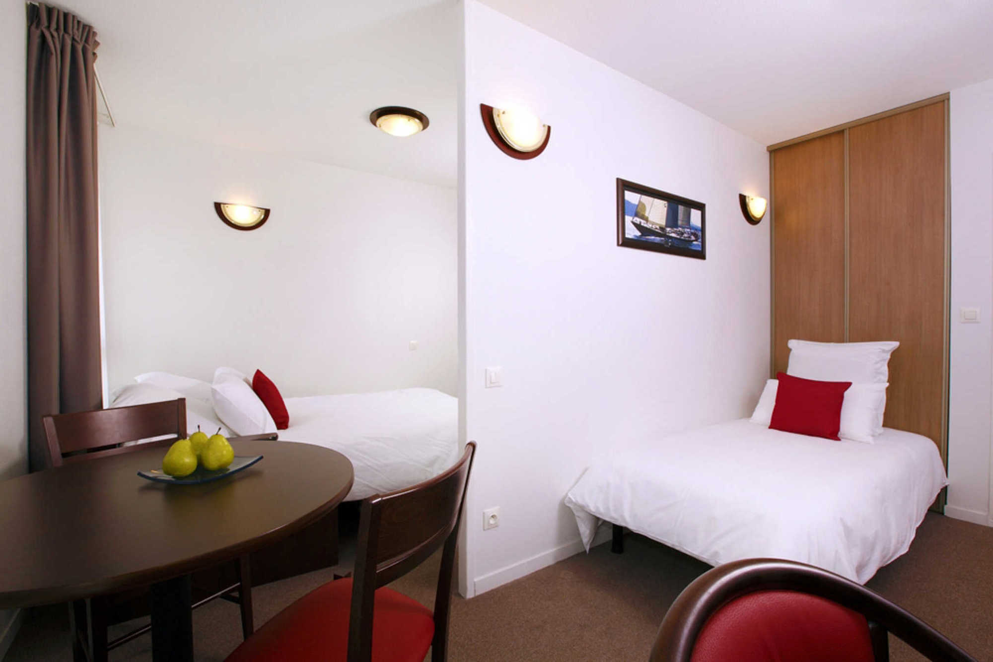 Comfort Suites Pau Idron Room photo