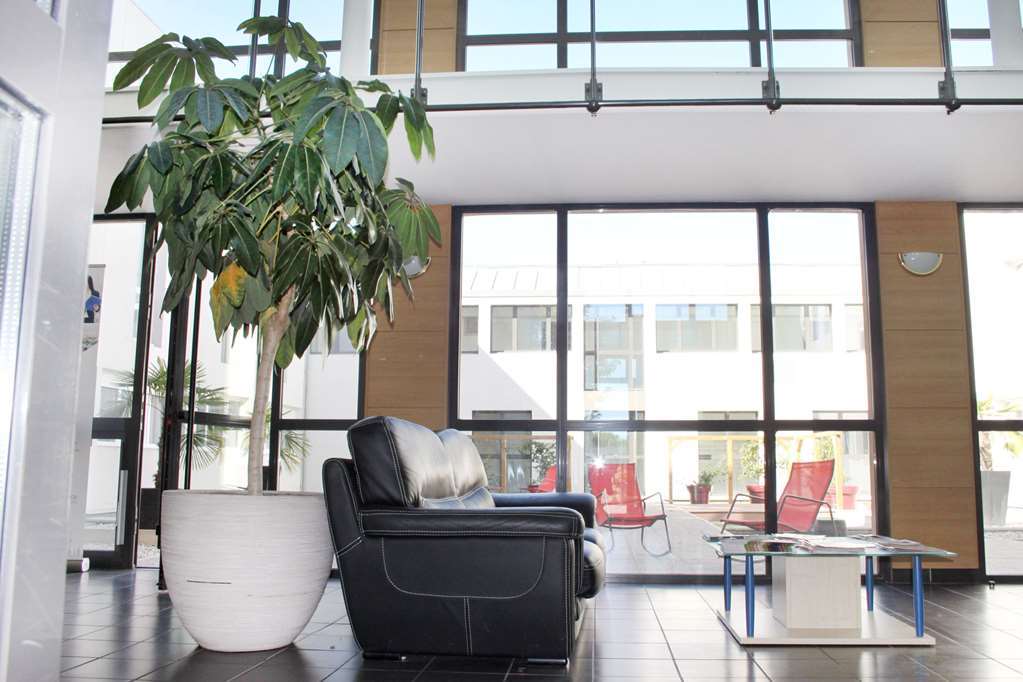 Comfort Suites Pau Idron Exterior photo